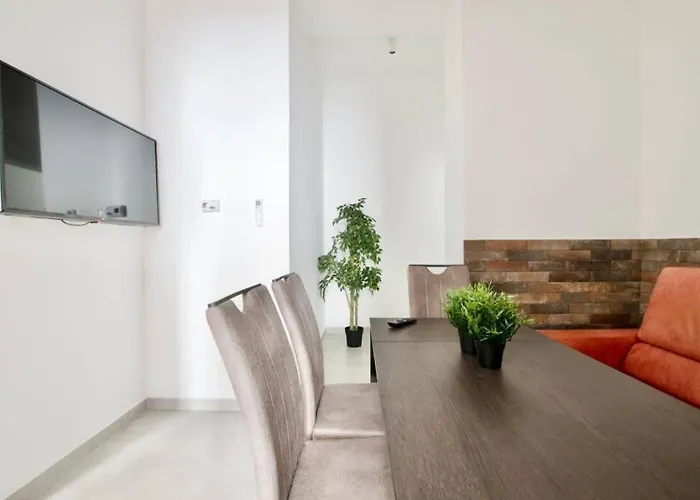 Premium By Hi5 - 3 Bedroom Appartement